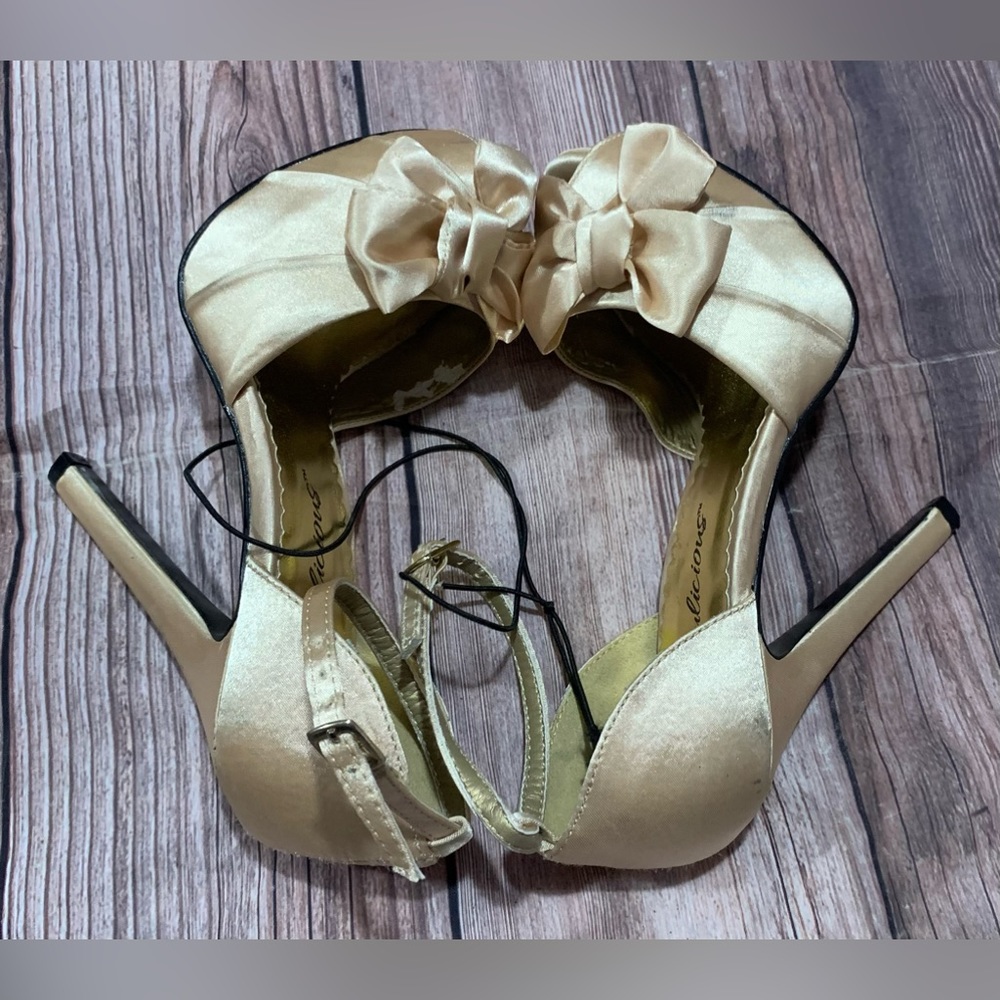 Fabulicious heels - Picture 8 of 10